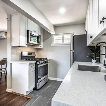 Roomy Urban Apartment Montrose! Free Parking #3 Houston Esterno foto
